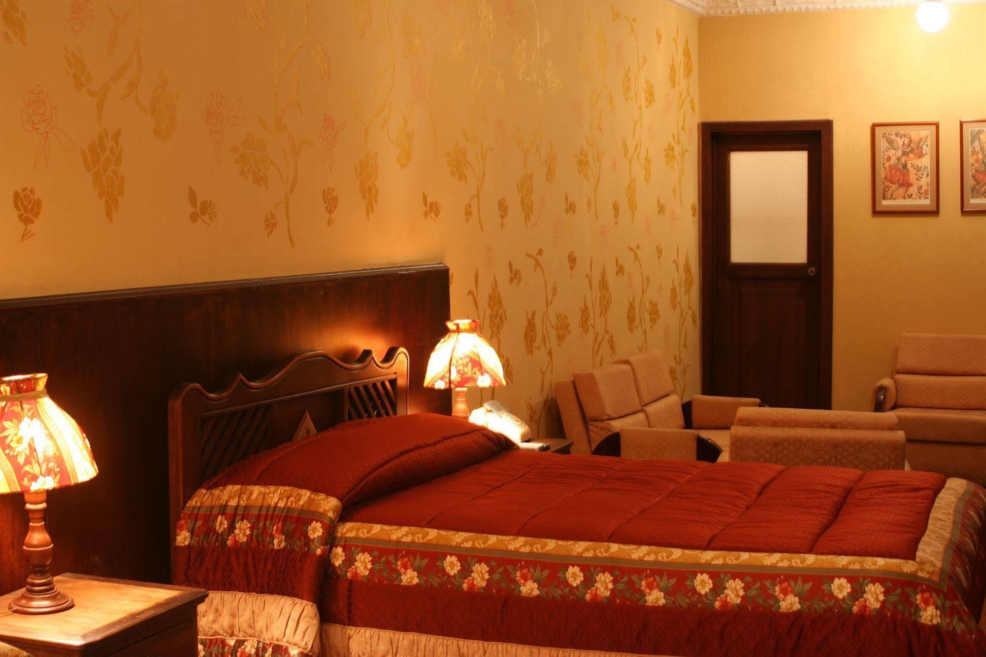 Hotel Inca Real Куенка Екстериор снимка